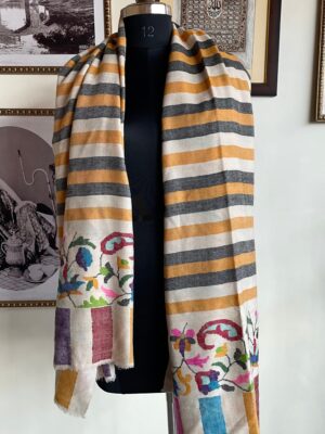 Semi-Kani Handwoven Kashmiri Pashmina Shawl