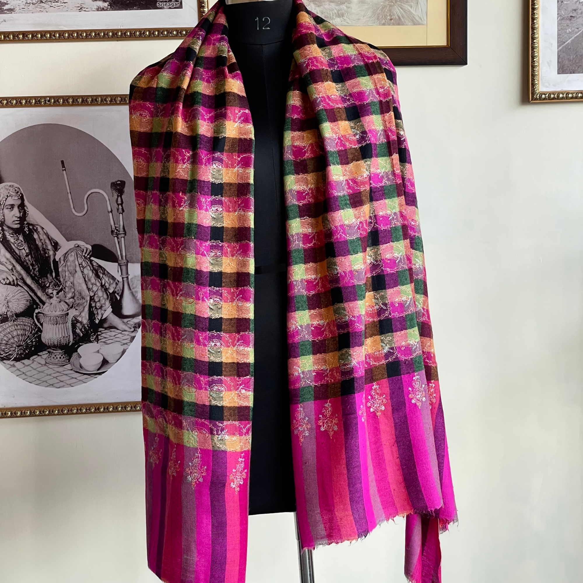 Check Sozni Handwoven Kashmiri Pashmina Shawl – Multicolour Check with Traditional Sozni Embroidery - Image 5