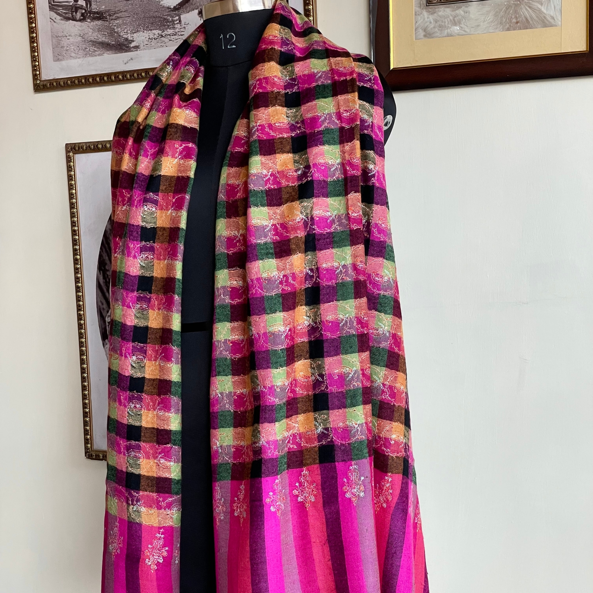 Check Sozni Handwoven Kashmiri Pashmina Shawl – Multicolour Check with Traditional Sozni Embroidery - Image 7